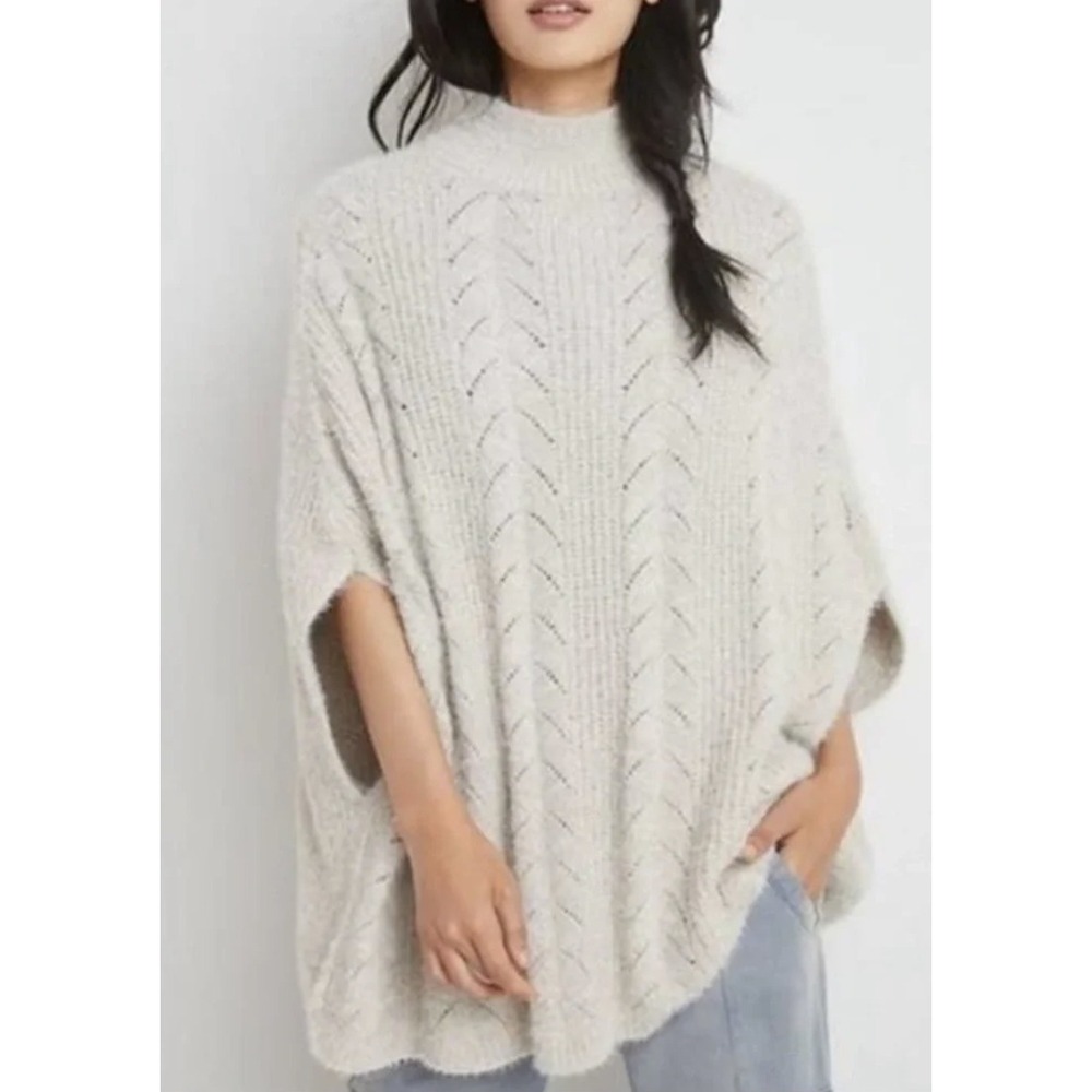 Akemi + Kin Anthropologie Rosie Pointelle Knit Poncho‎ Sweater OS